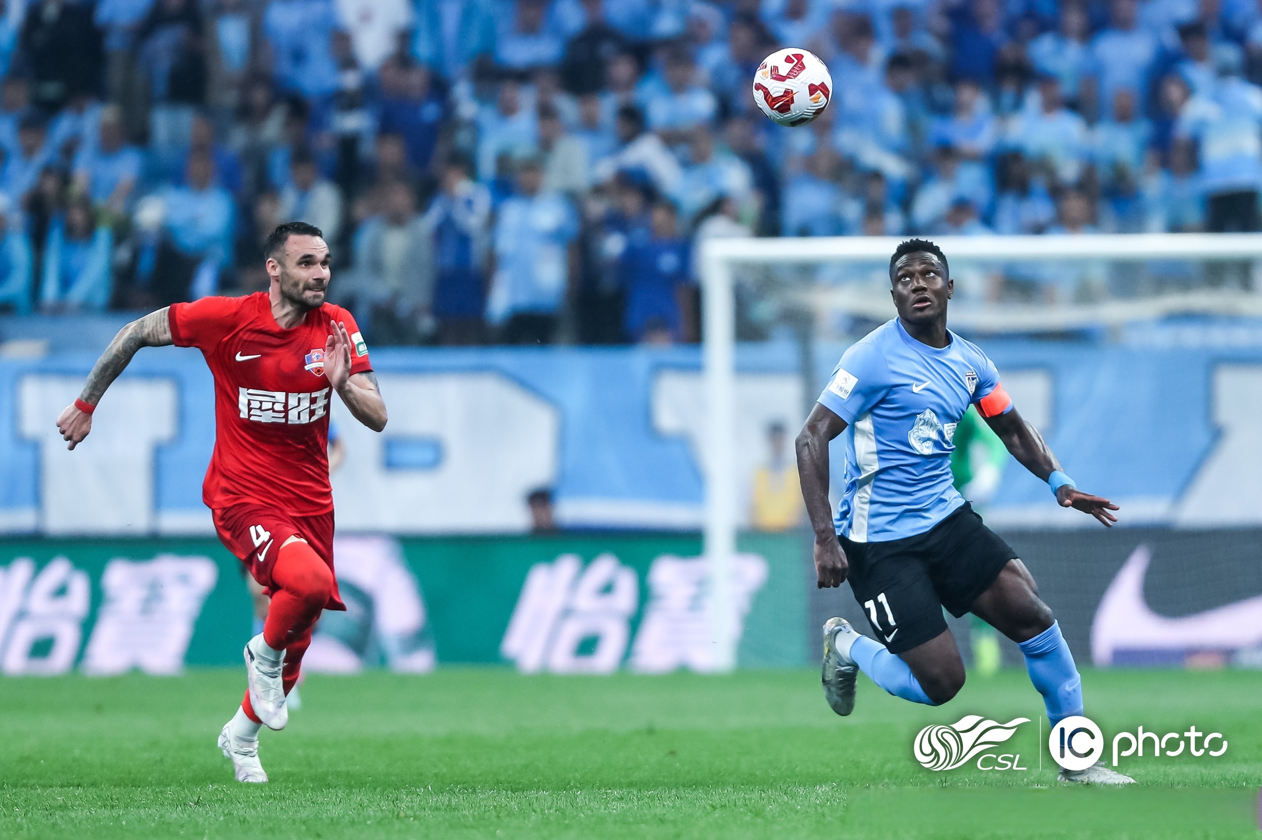 爱游戏app下载 - 风云突变！山东男篮国际比赛日更衣室发声，葡超版图或变，震撼外界，训练强度明显提升