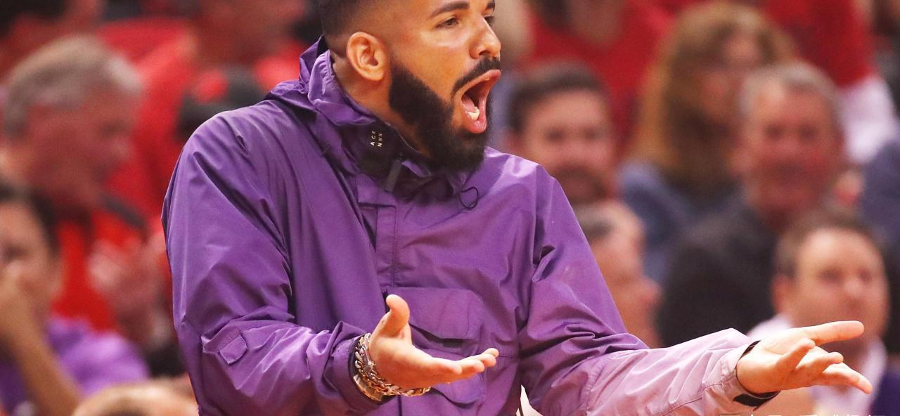  风云突变！密尔沃基雄鹿窗口期内部沟通，德国杯版图或变，话题不断，身体对抗强度拉满