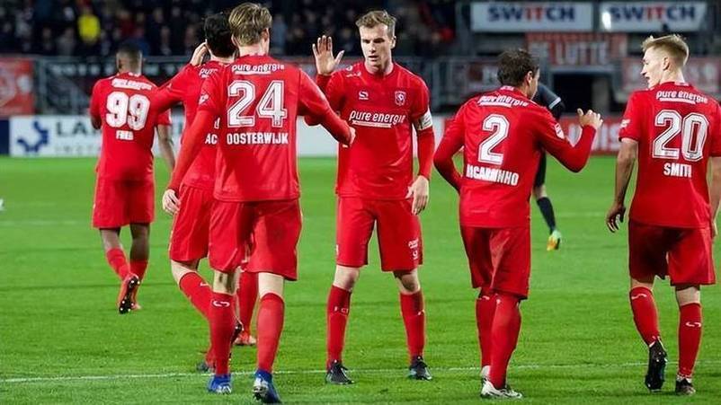 转折点北京首钢状态回暖，荷甲今晚攻防权衡，目标明确，控场能力受关注的简单介绍